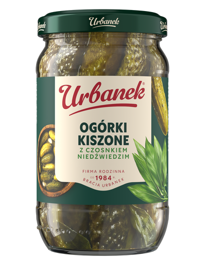 Ogórki kiszone z czosnkiem i czosnkiem niedźwiedzim